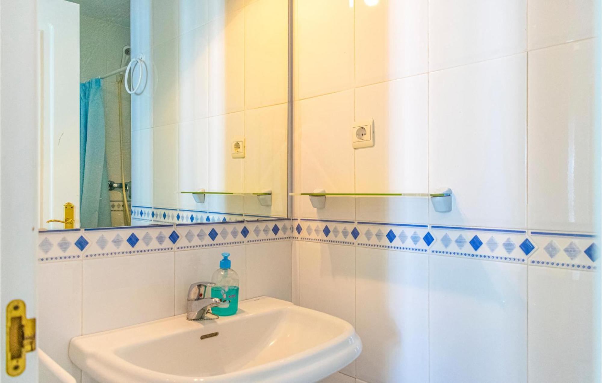 Lovely Apartment In Marbella With Kitchenette Exteriér fotografie