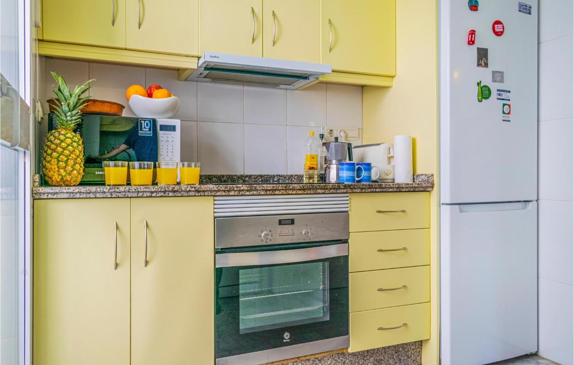 Lovely Apartment In Marbella With Kitchenette Exteriér fotografie