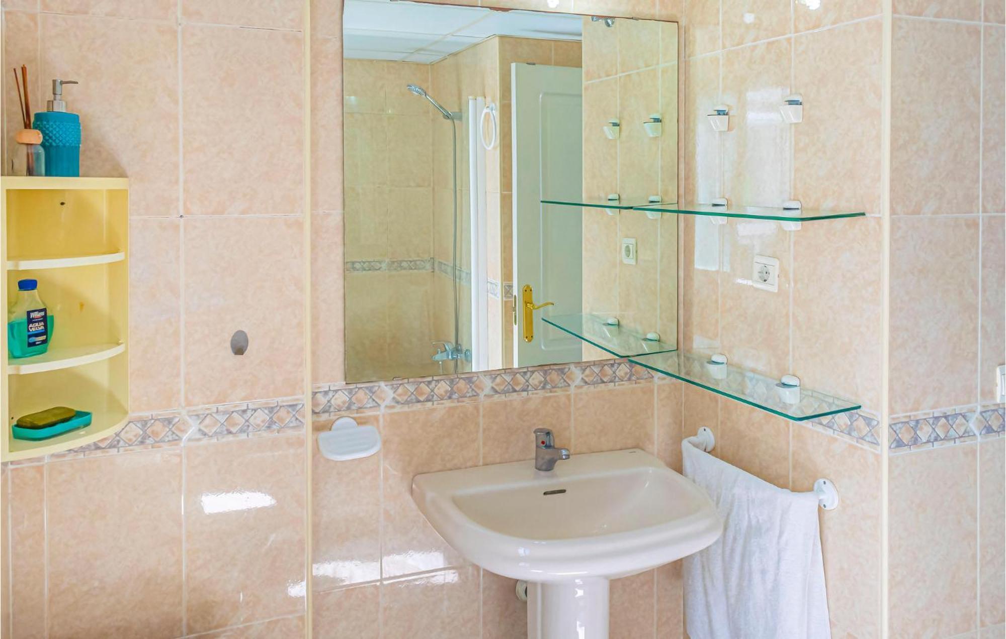 Lovely Apartment In Marbella With Kitchenette Exteriér fotografie